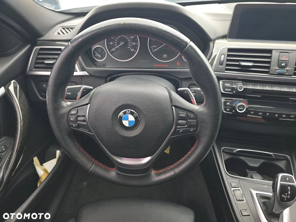 BMW Seria 3 330i GPF Luxury Line sport - 16