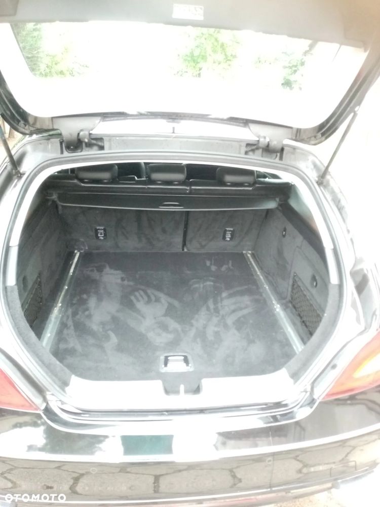 Mercedes-Benz CLS Shooting Brake 250 (BlueTEC) d 9G-TRONIC - 16