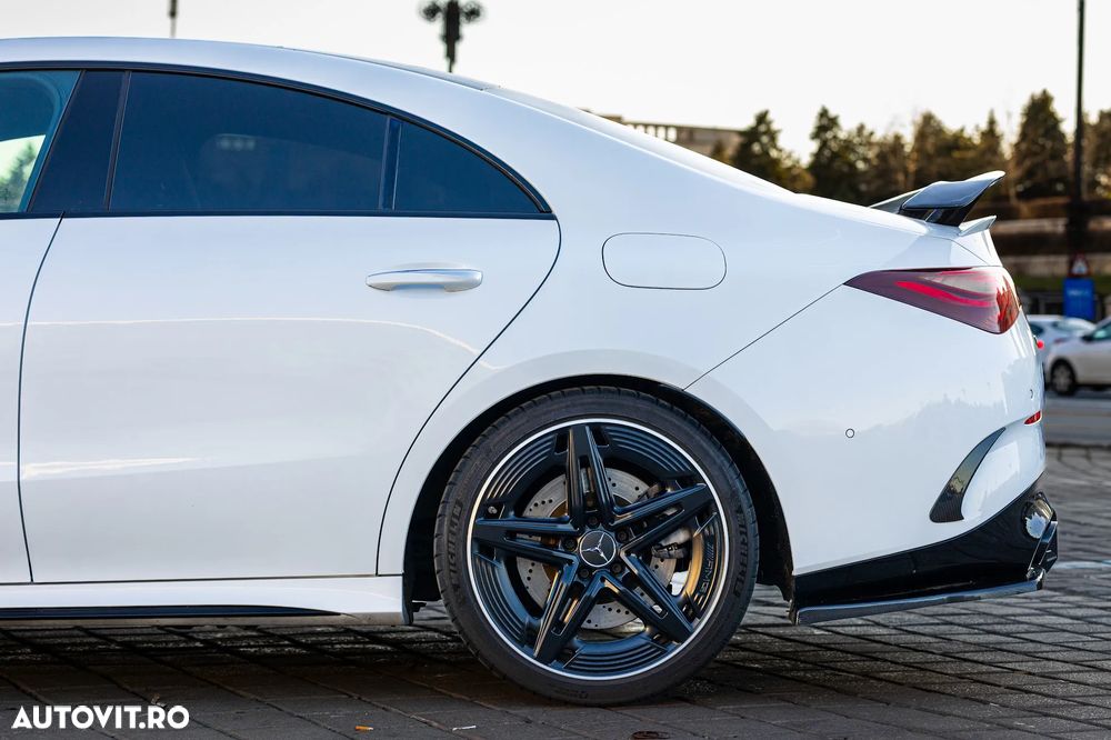 Mercedes-Benz CLA - 8