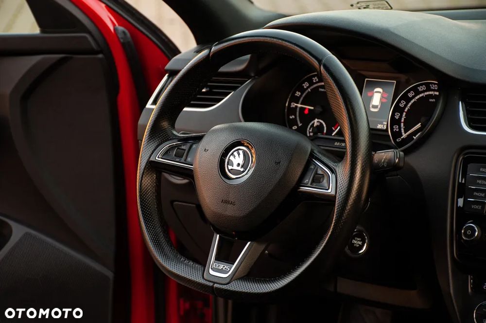 Skoda Octavia 2.0 TDI SCR RS DSG - 28