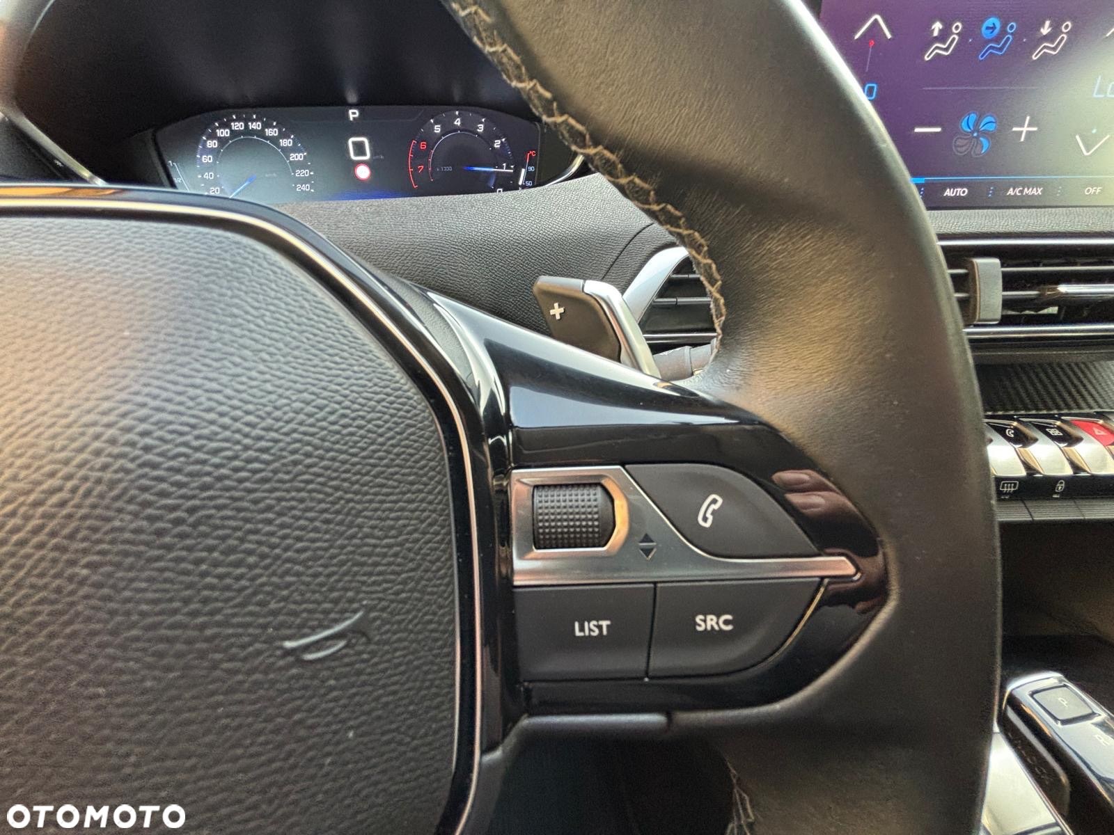 Peugeot 3008 1.2 PureTech Active S&S EAT6 - 34