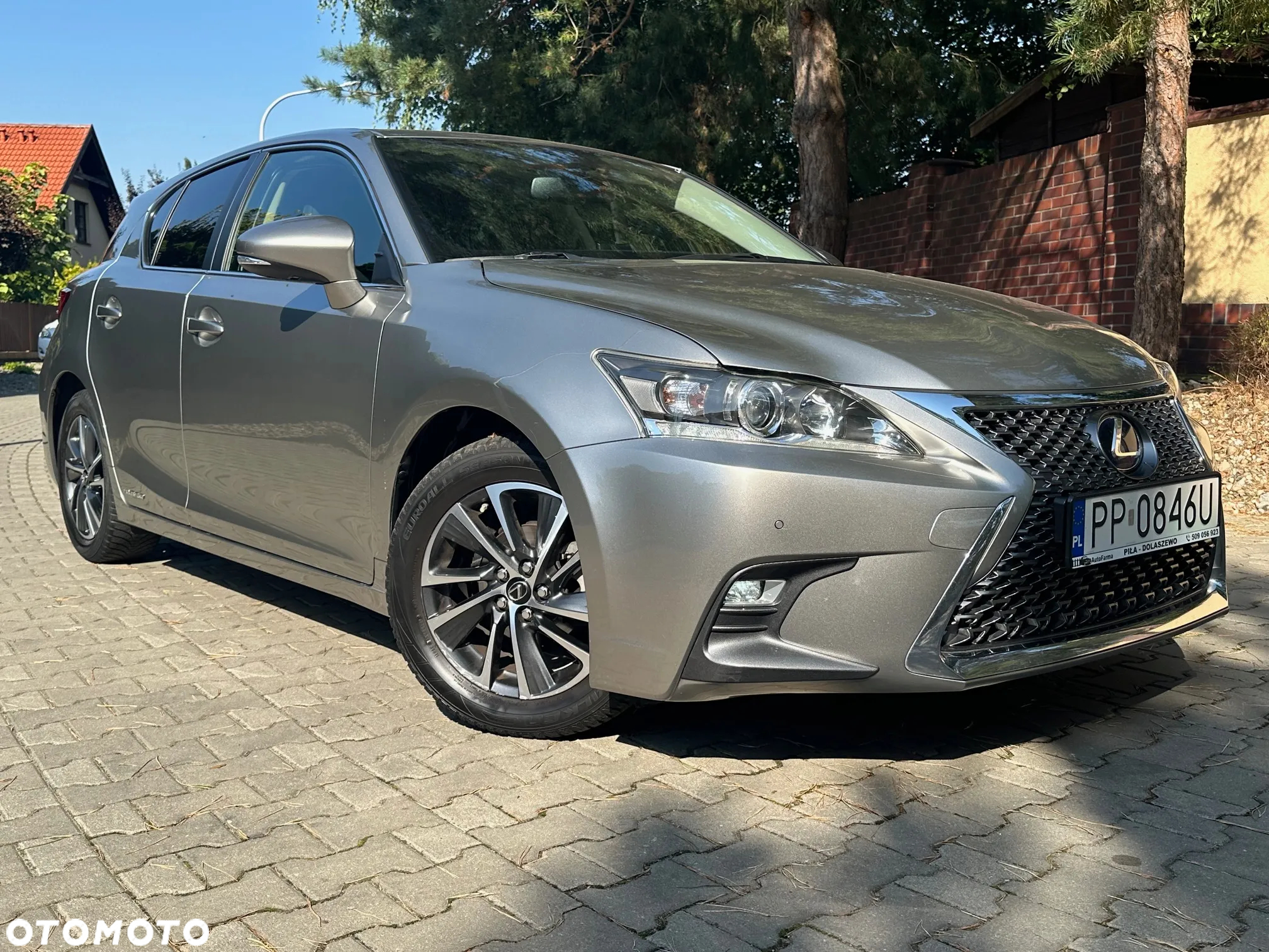Lexus CT 200h Dynamic Line - 12