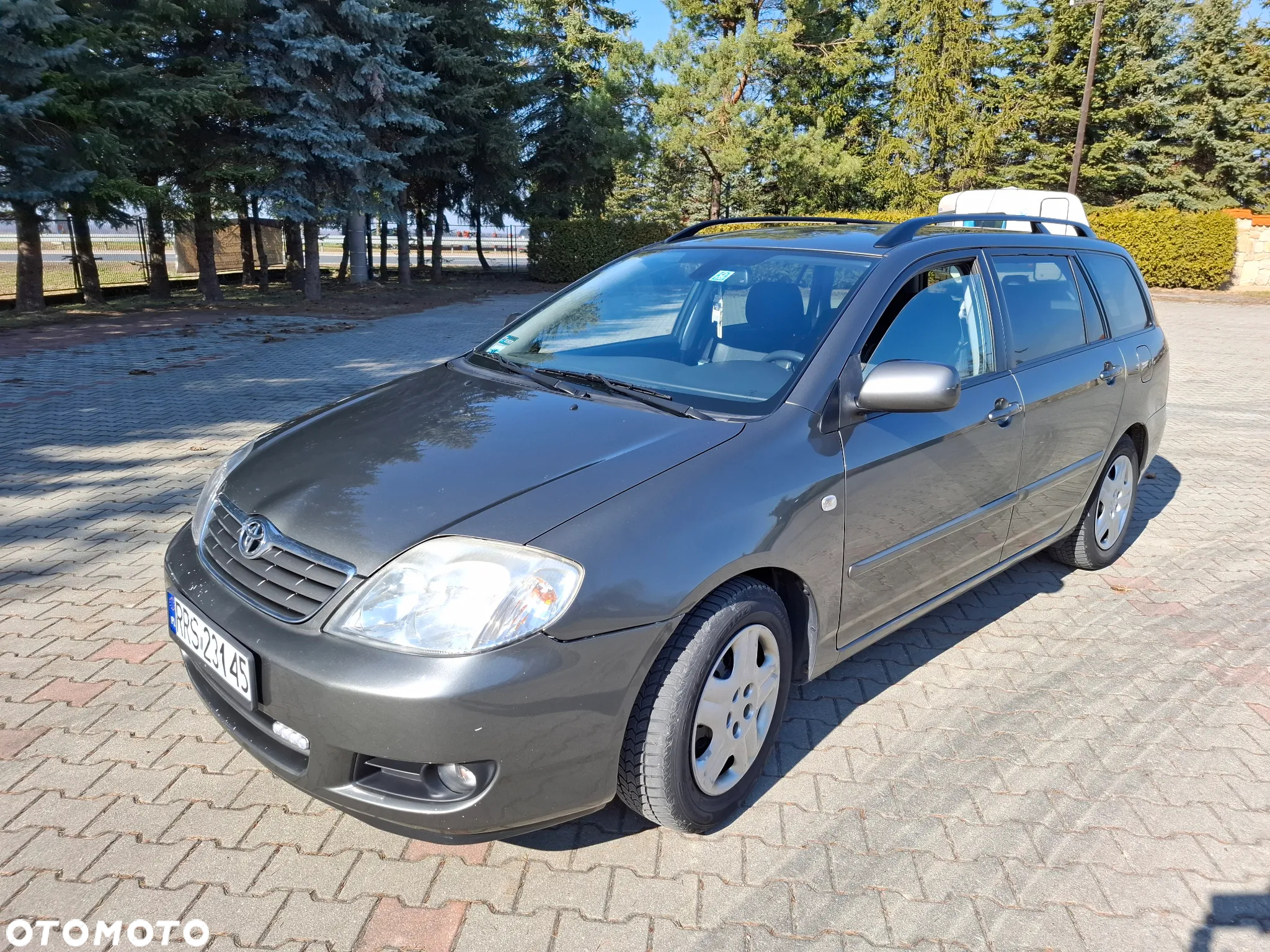 Toyota Corolla - 2