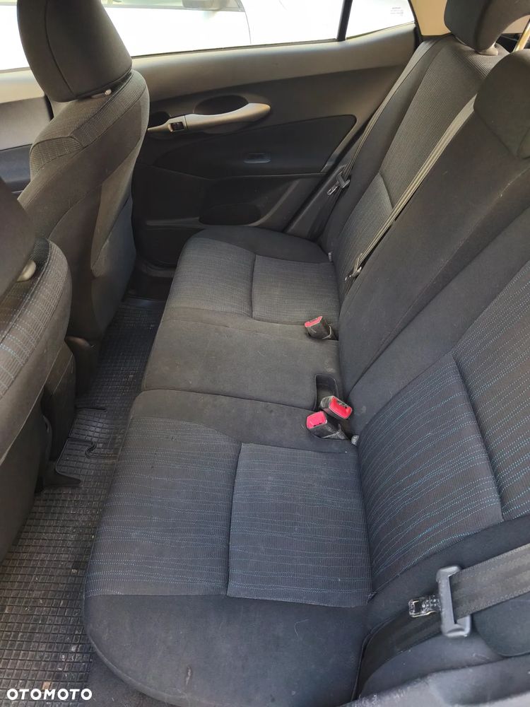 Toyota Auris 1.6 VVT-i Luna MM - 14