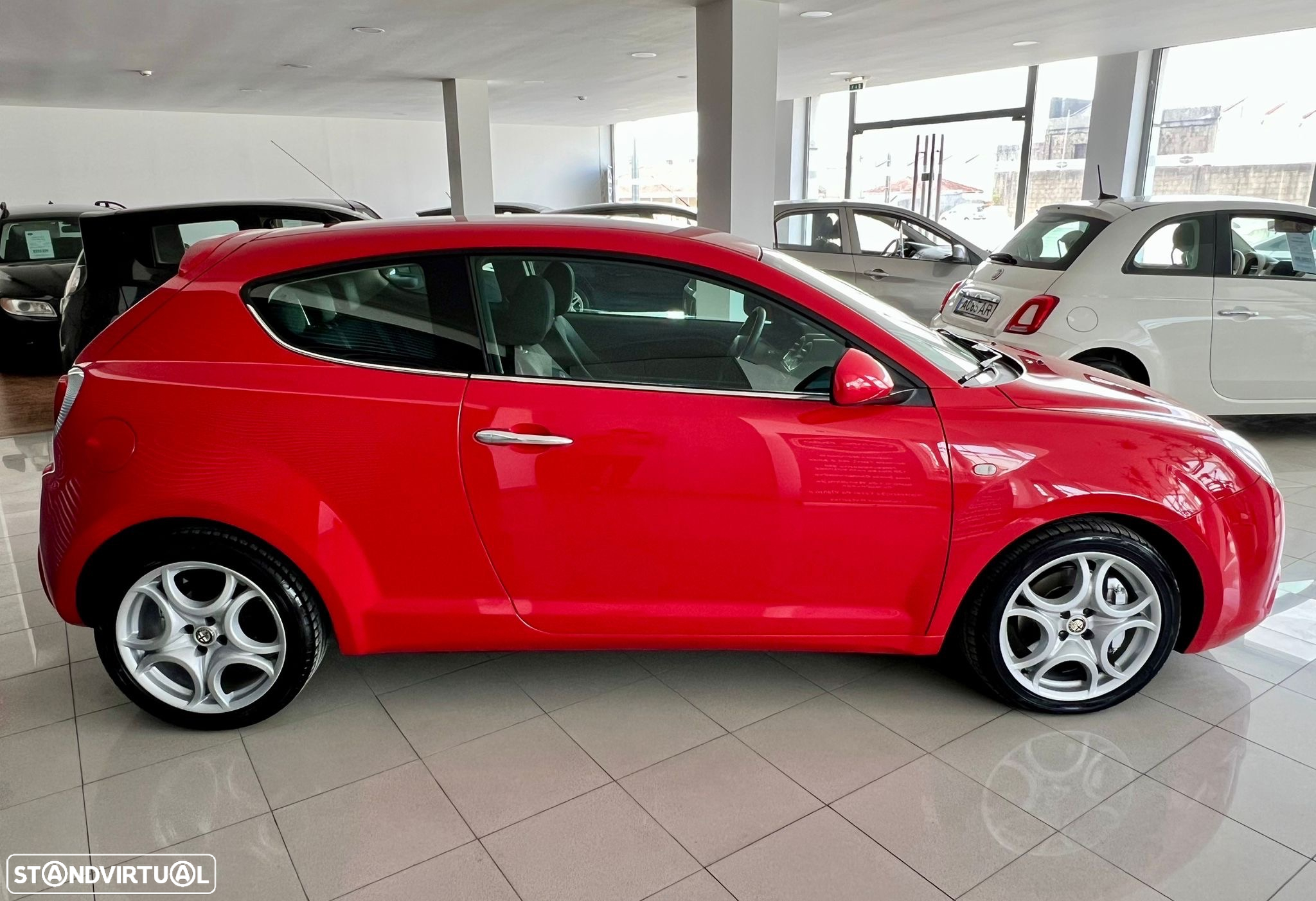 Alfa Romeo MiTo 1.4 T Distinctive - 16