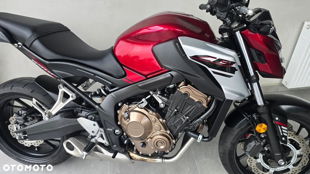 Honda CB - 27