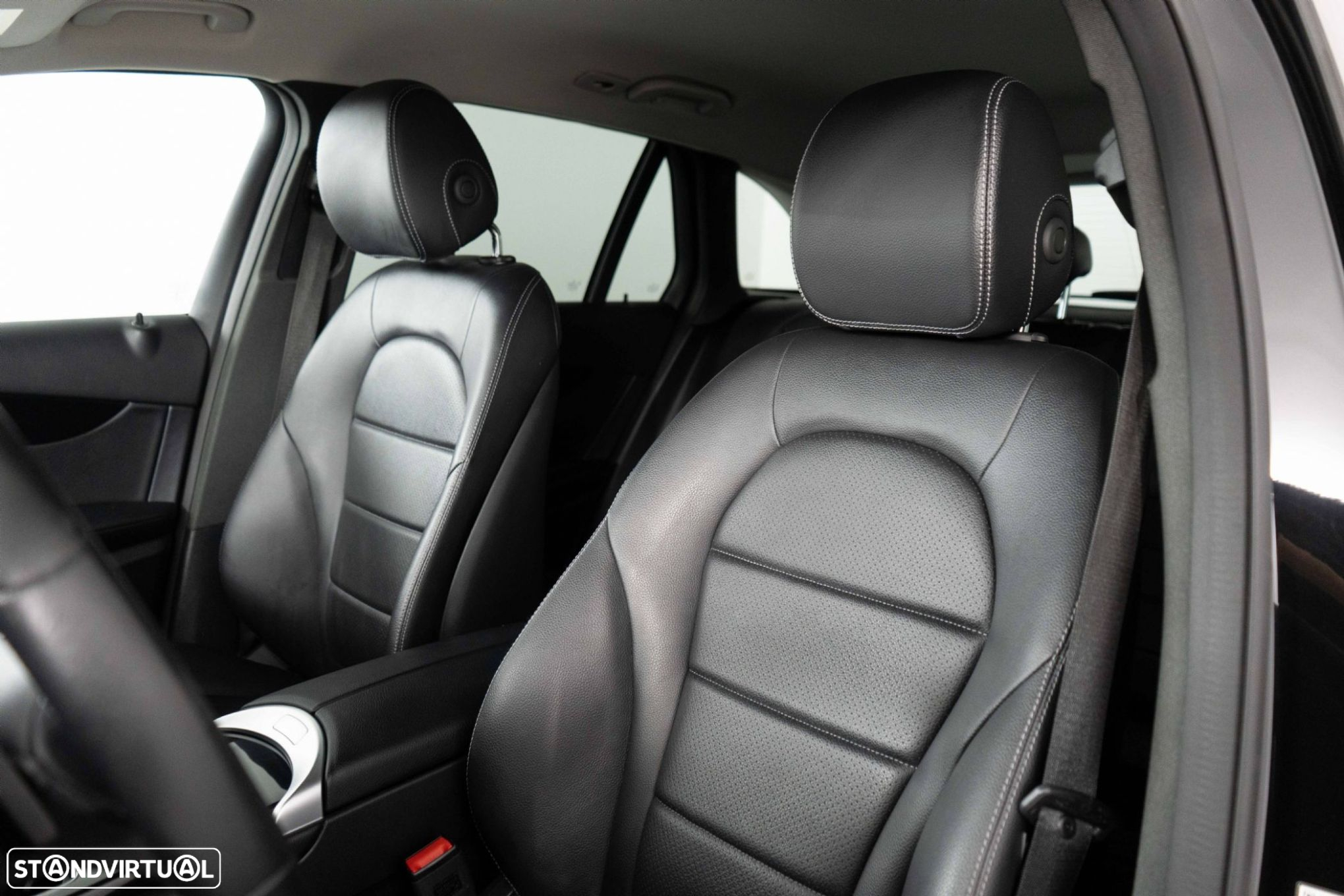 Mercedes-Benz GLC 300 de 4Matic - 8
