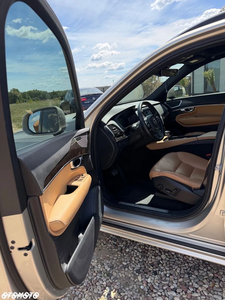 Volvo XC 90 T6 AWD Geartronic Momentum - 9