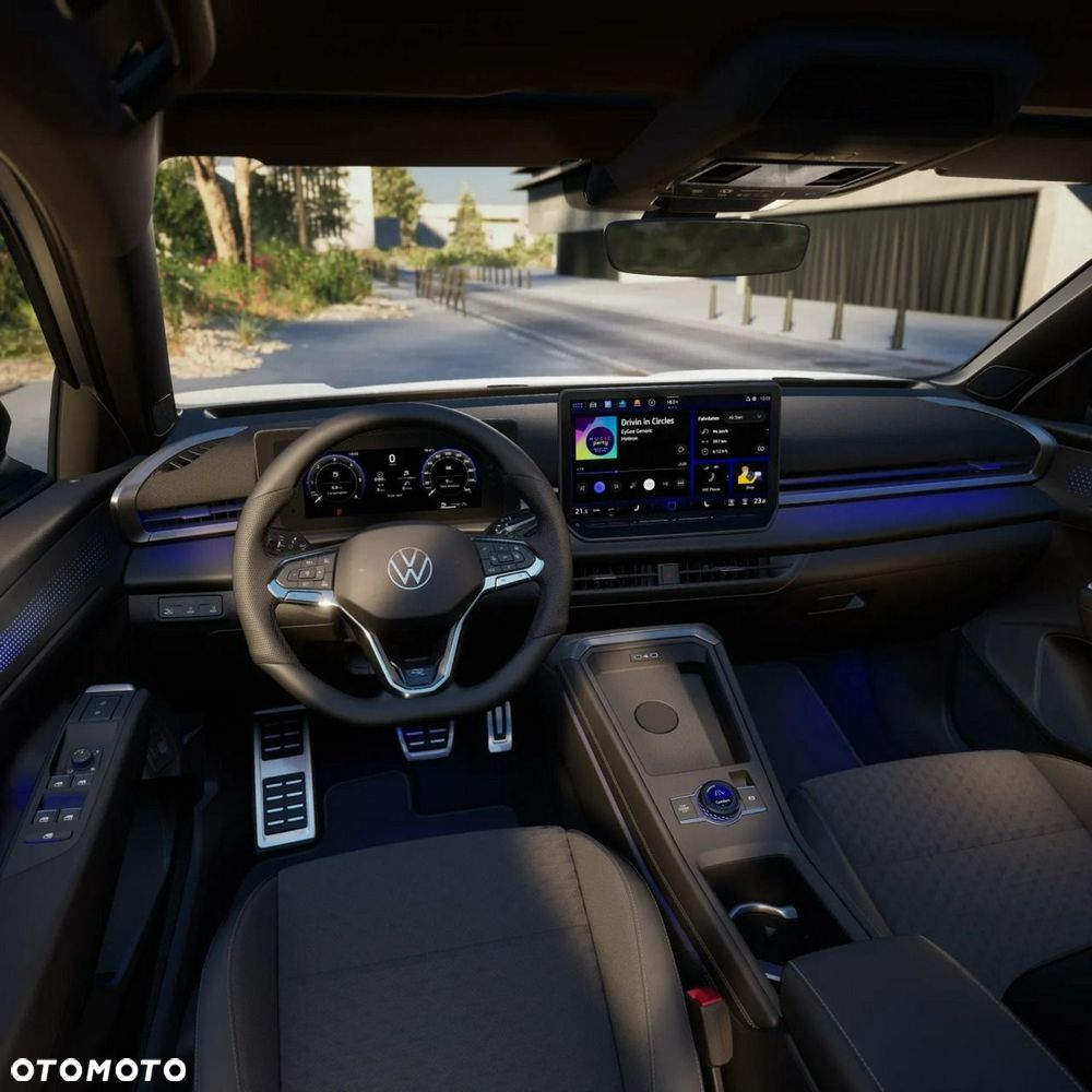Volkswagen T-Roc - 11