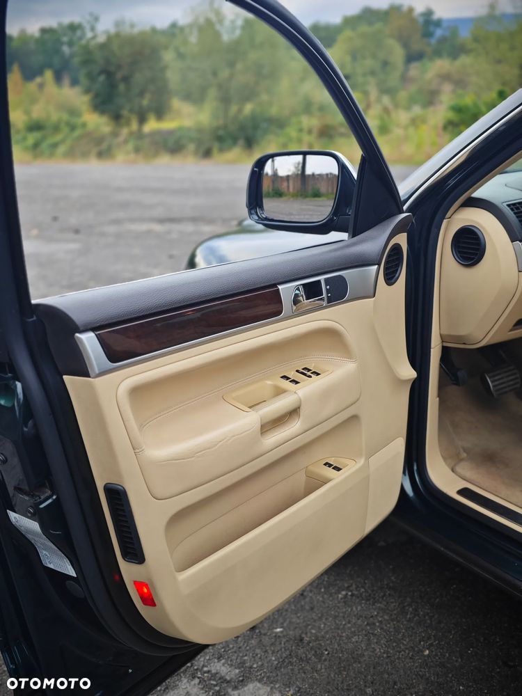 Volkswagen Touareg 4.2 V8 Tiptr - 9
