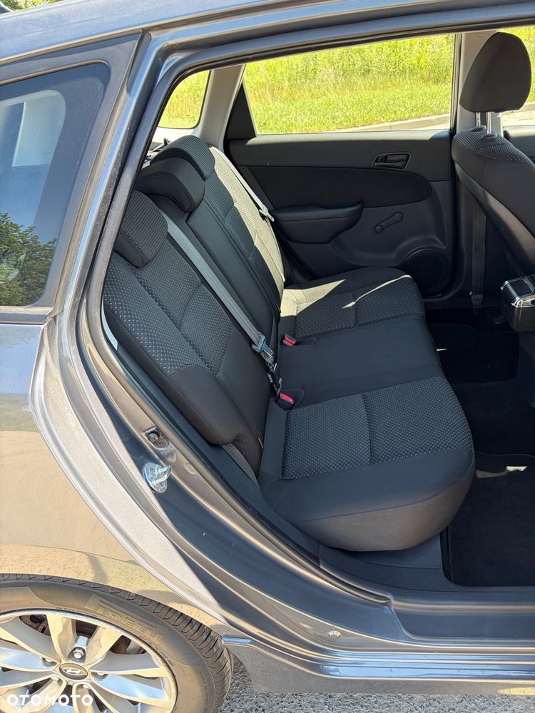 Hyundai i30 1.4 Base EU5 - 24