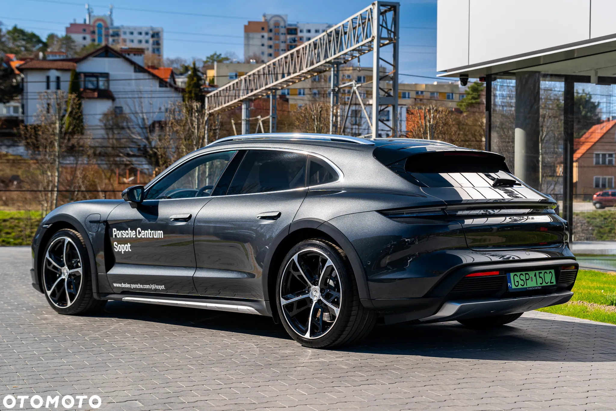Porsche Taycan - 3