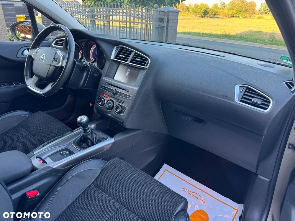 Citroën C4 HDi 150 Exclusive - 16