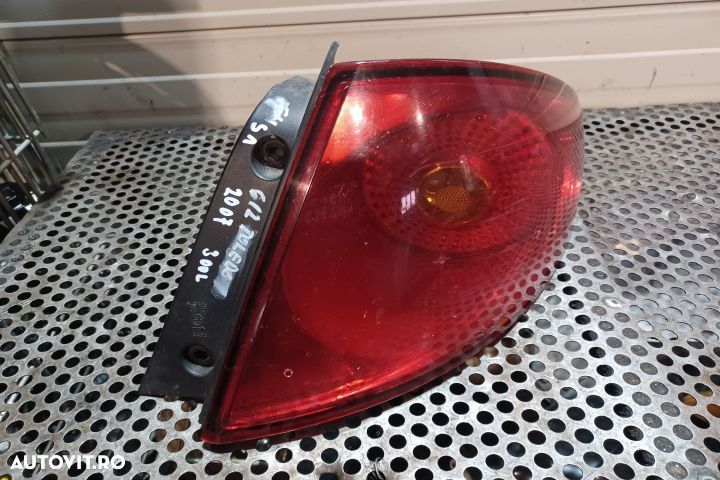 Lampa / Tripla stop dreapta pe aripa 5P5945096B Seat Toledo 3 - 5P [2 - 2