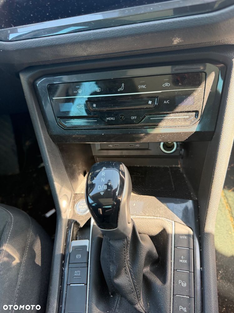 Volkswagen Tiguan 1.4 eHybrid OPF DSG Elegance - 24
