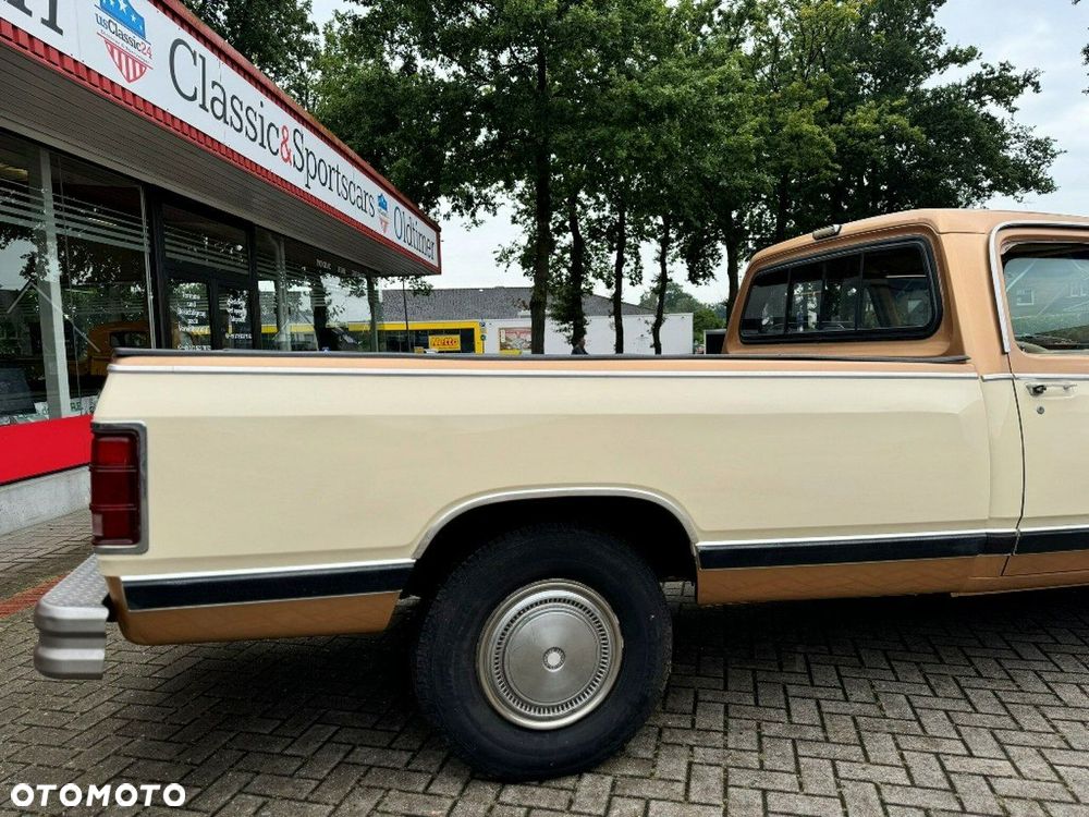 Dodge RAM - 35