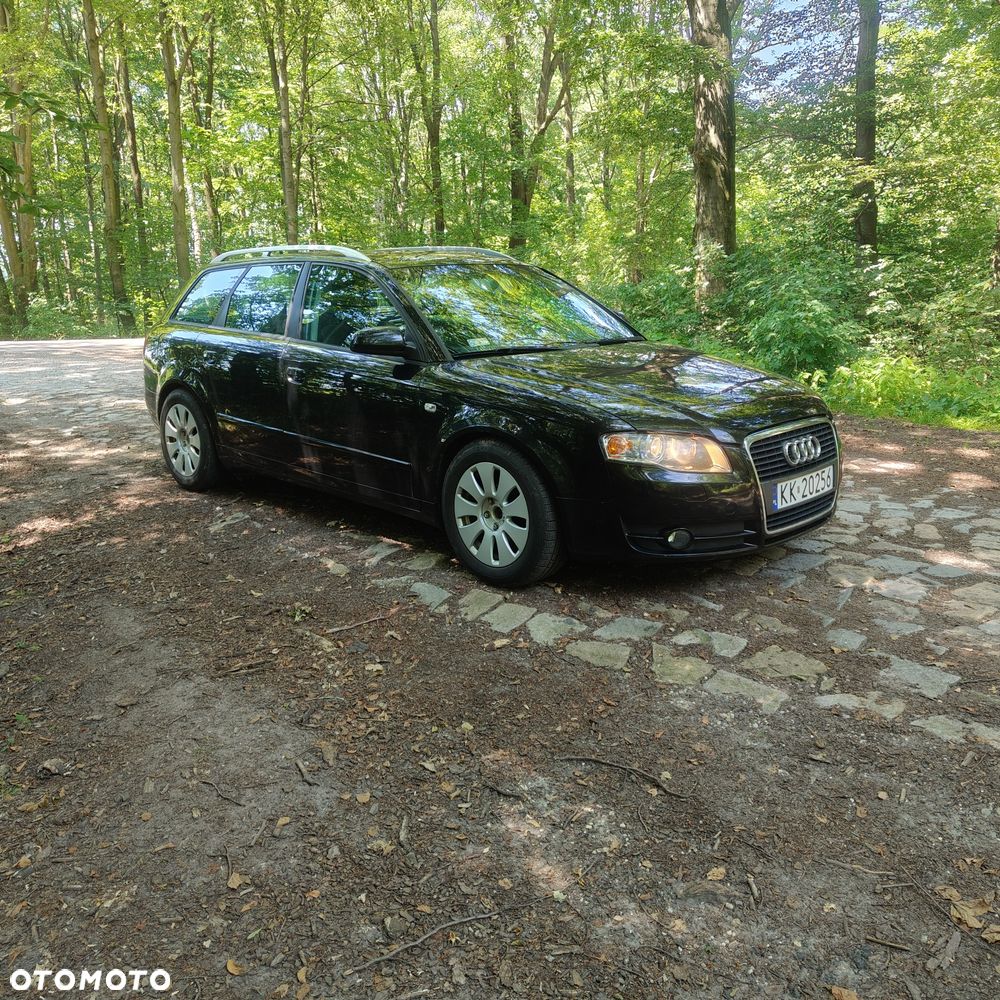 Audi A4 Avant - 1