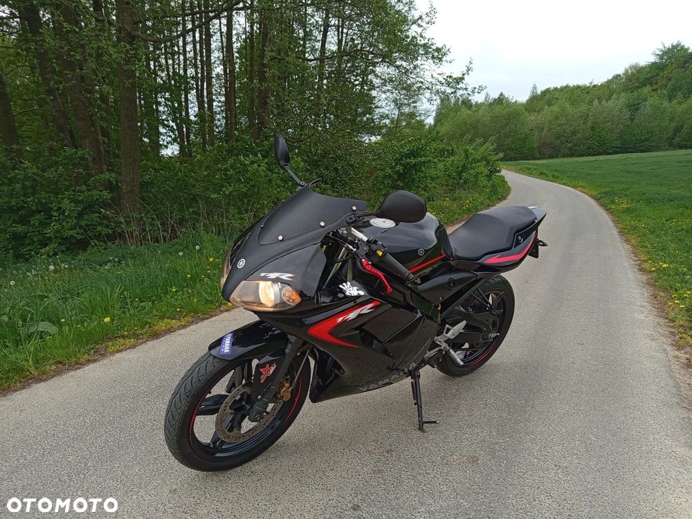 Yamaha TZR - 16