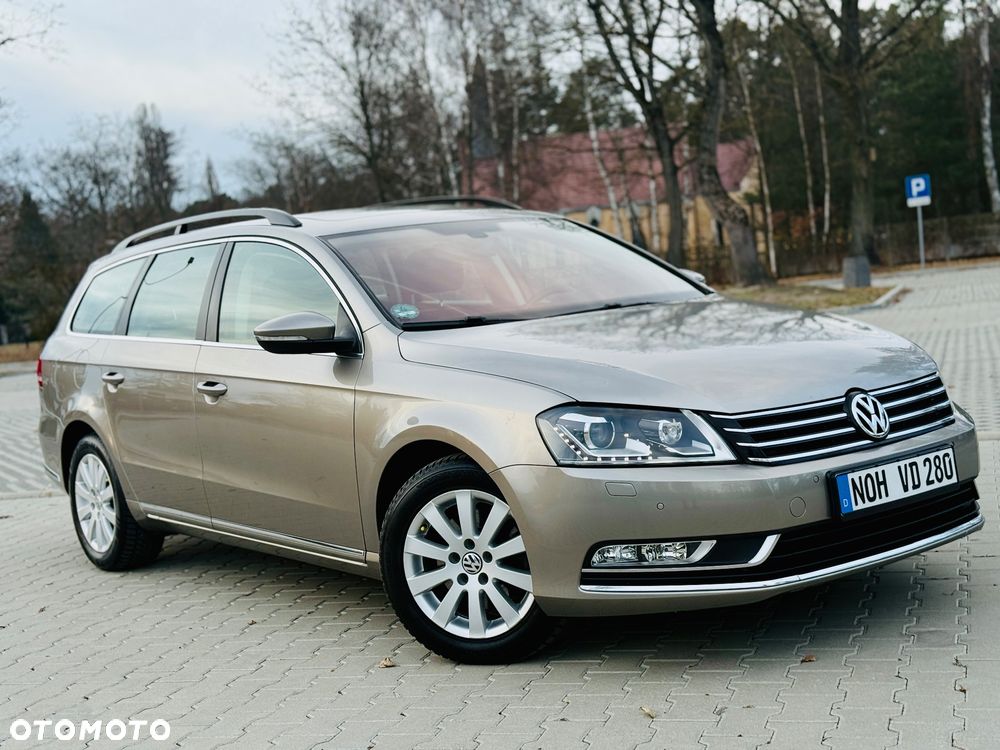 Volkswagen Passat Variant 2.0 TDI DSG BlueMotion Technology Highline - 23