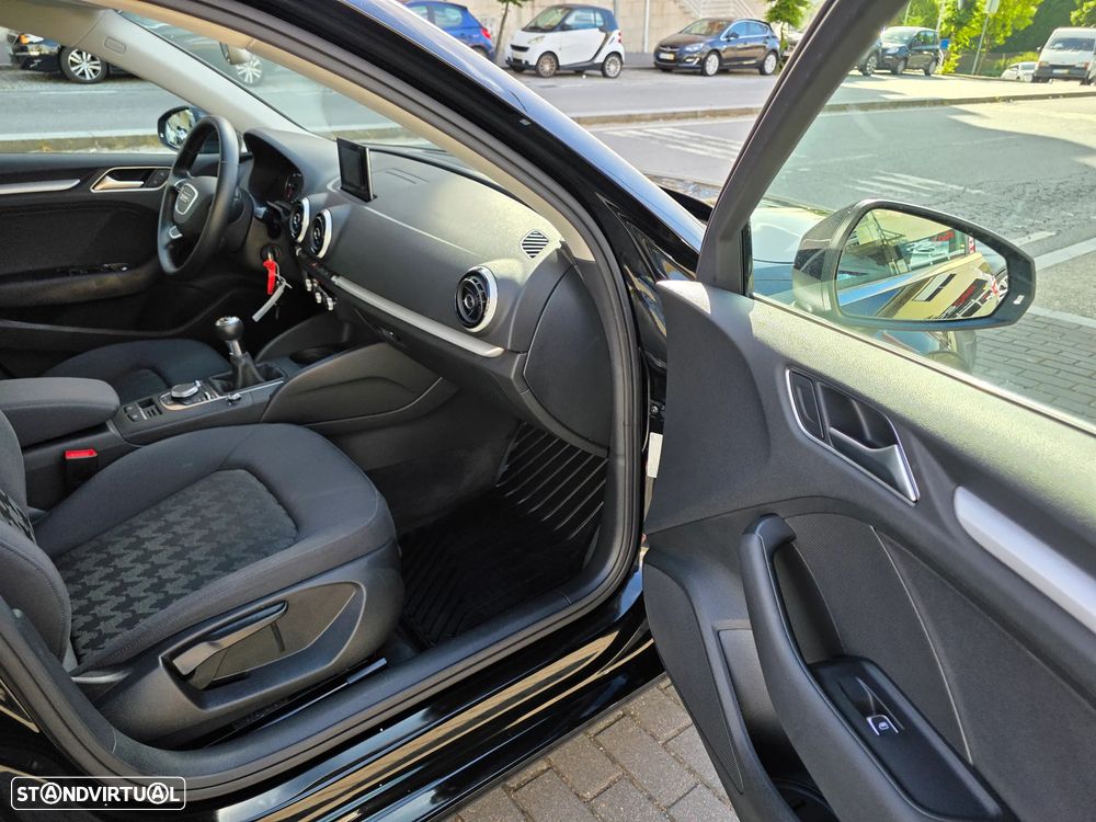 Audi A3 Limousine 1.6 TDI Sport - 21