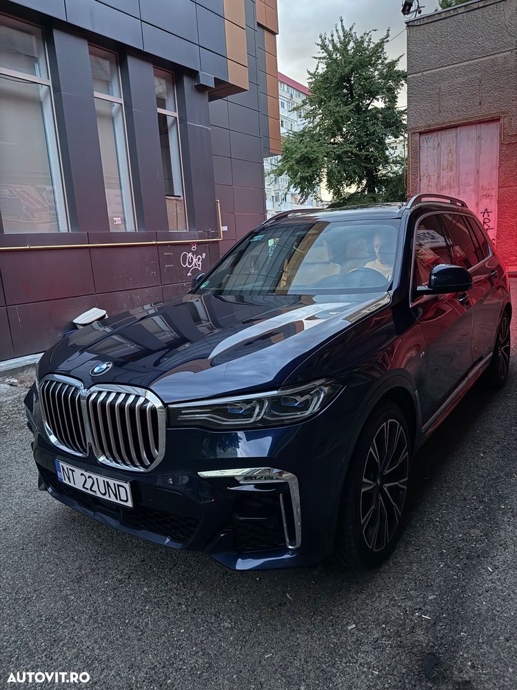 BMW X7 - 34