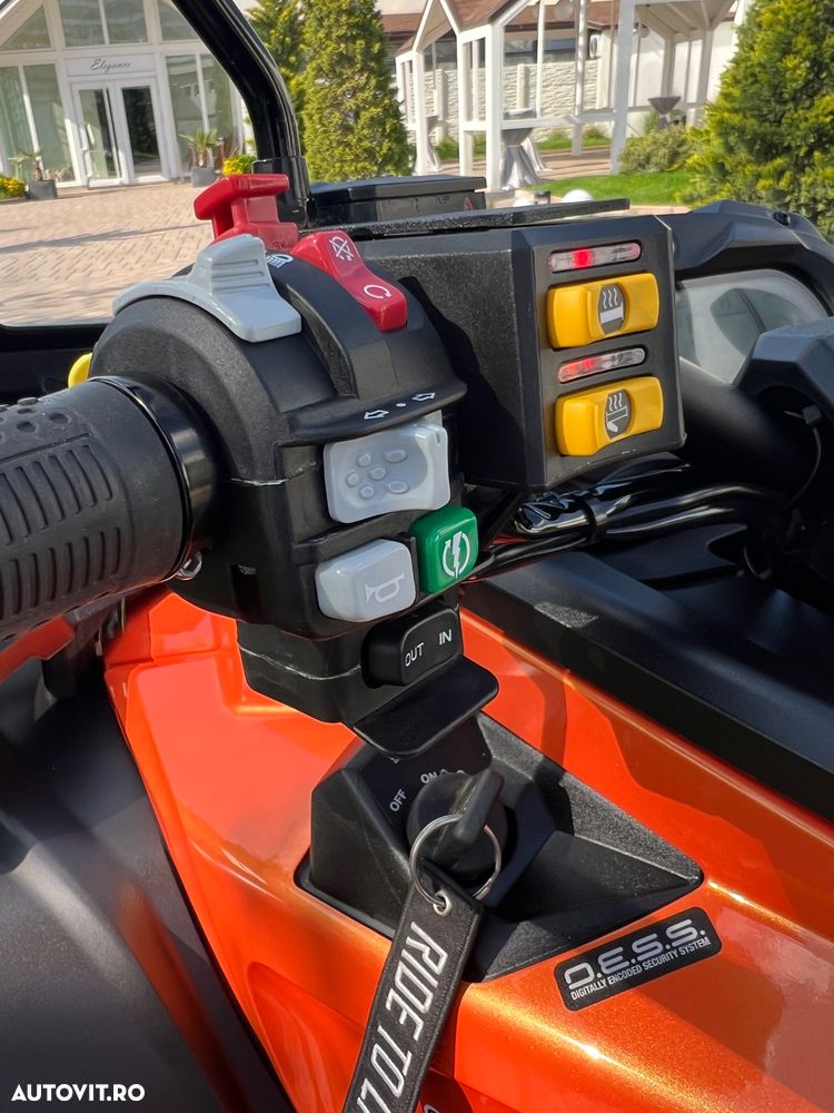 Can-Am Outlander Max - 34