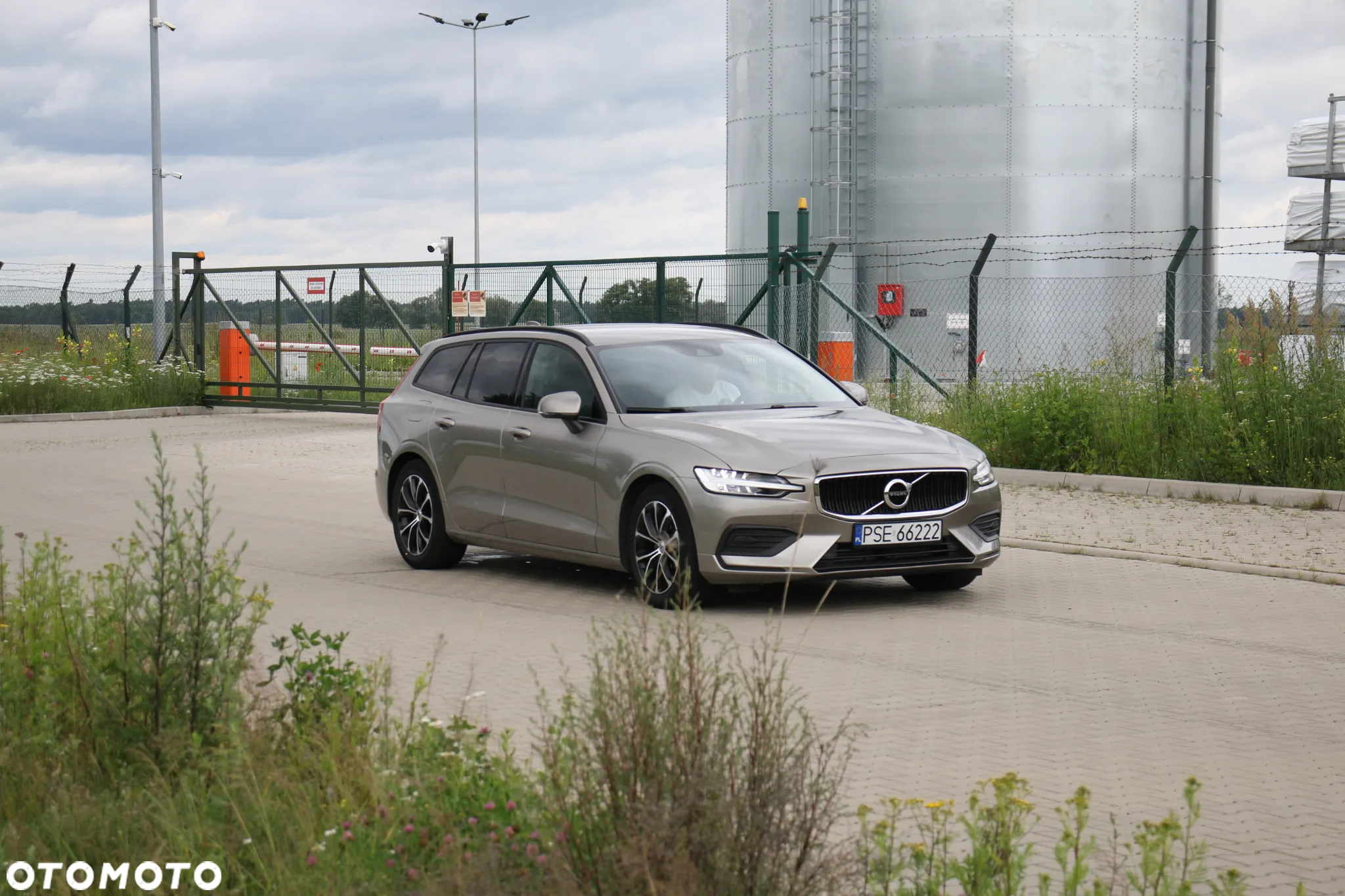 Volvo V60 - 16