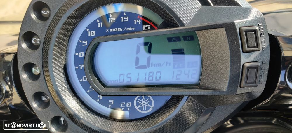 Yamaha Fazer 600 - 12