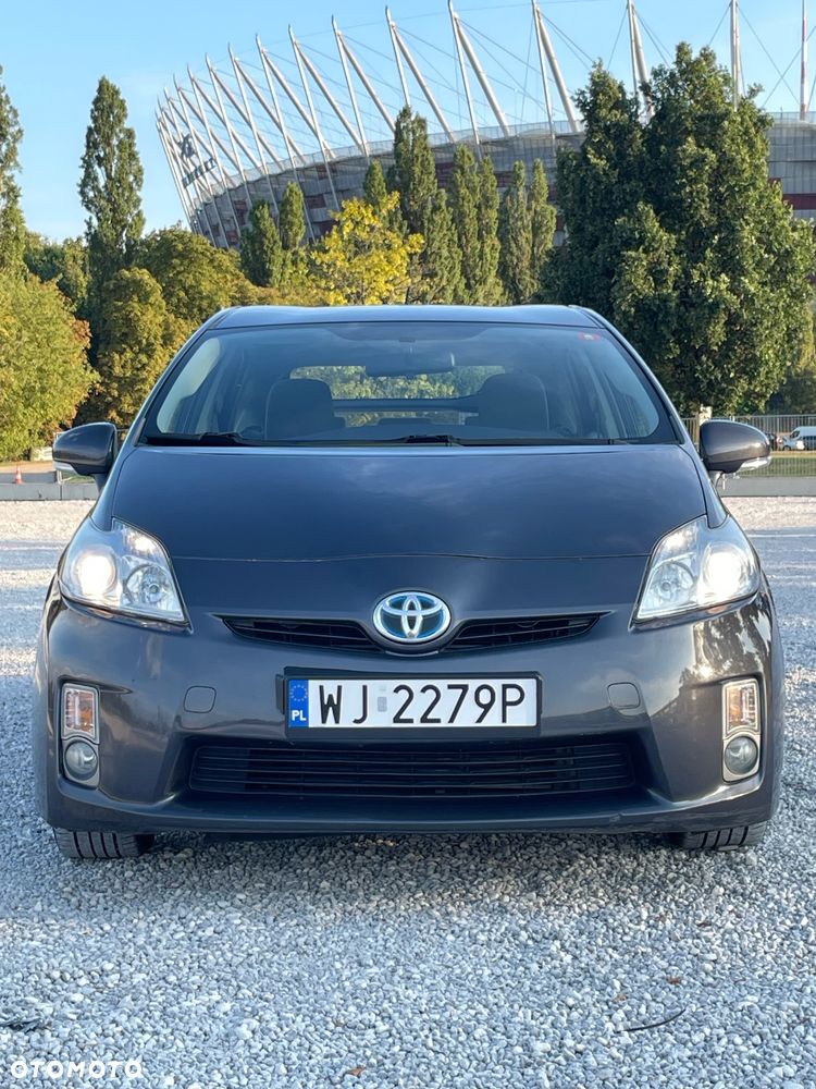 Toyota Prius (Hybrid) Comfort - 9