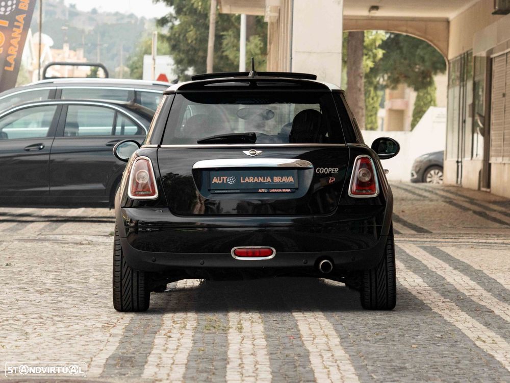 MINI 3 Portas Cooper D - 3
