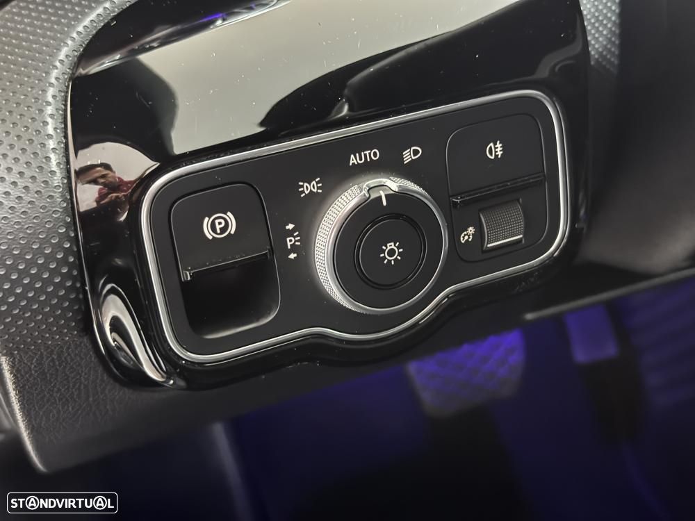 Mercedes-Benz A 180 d Progressive Aut. - 27