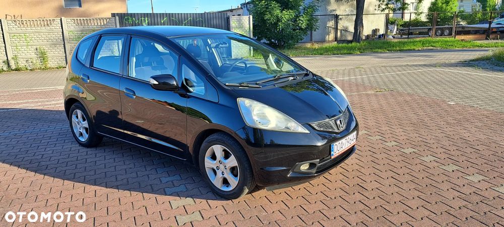 Honda Jazz ver-1-4-i--vtec-elegance - 2