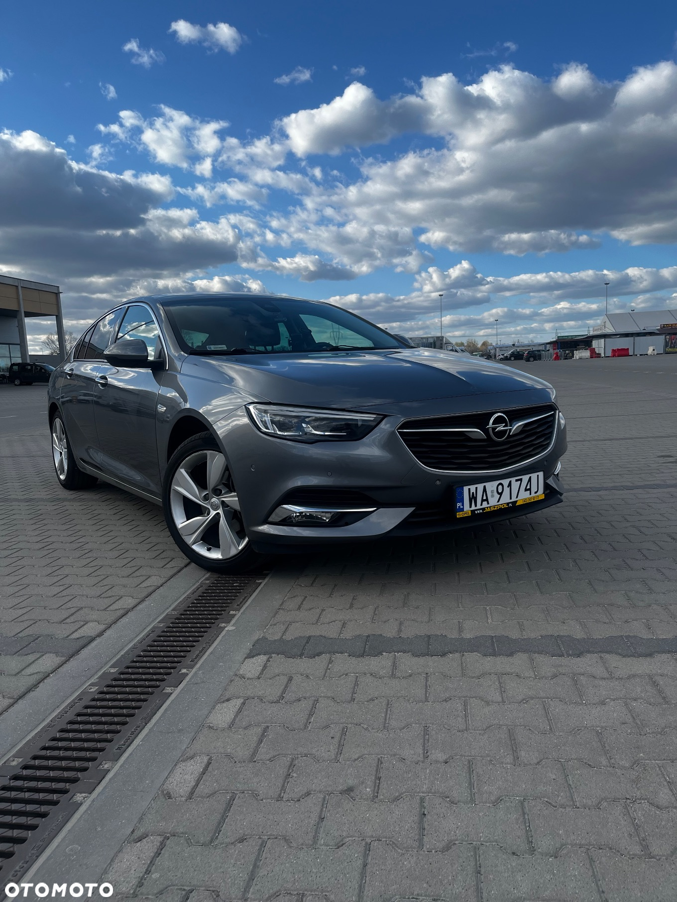Opel Insignia 1.5 T Elite S&S - 9