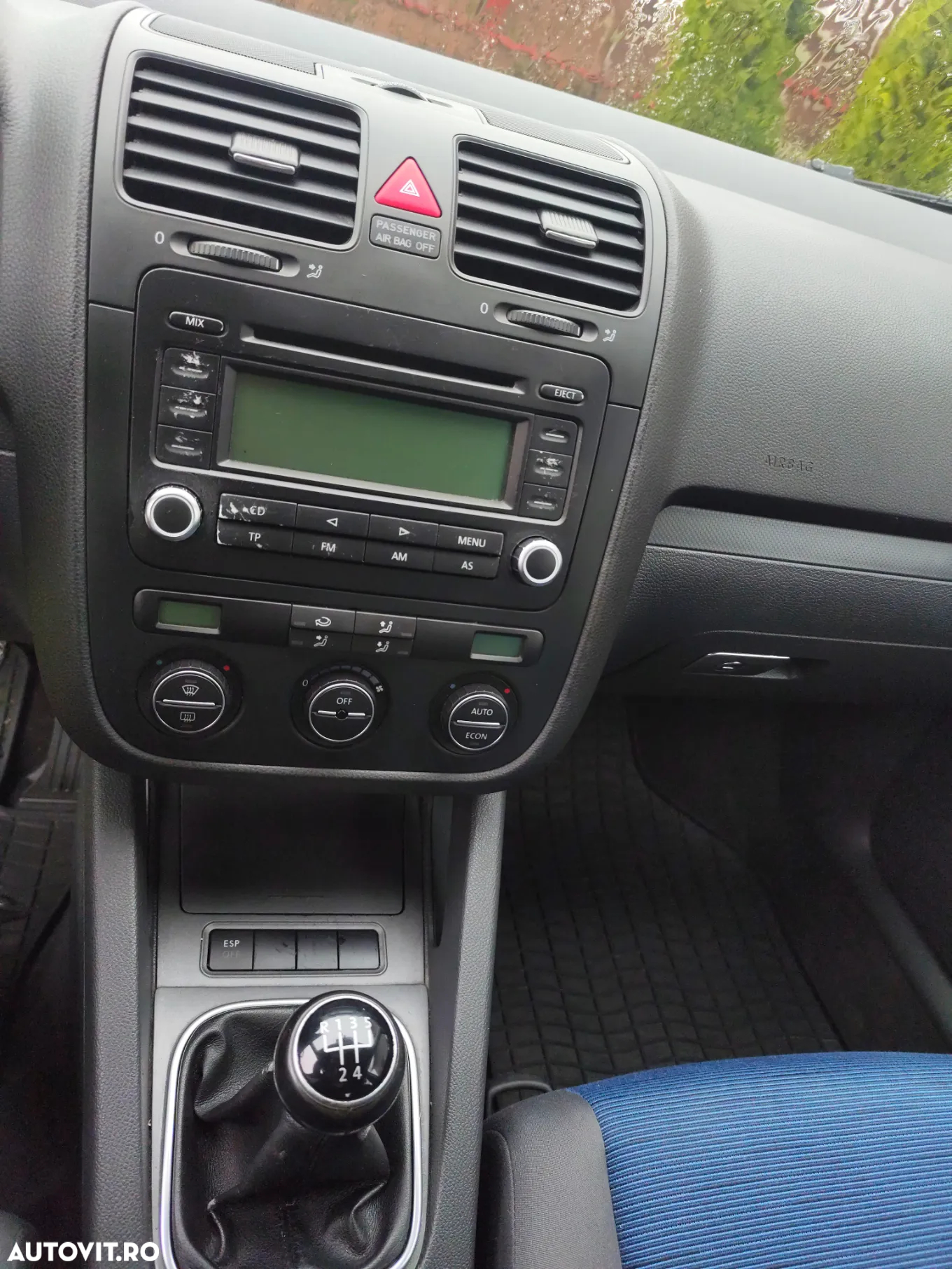 Volkswagen Golf 1.6 Comfortline - 10