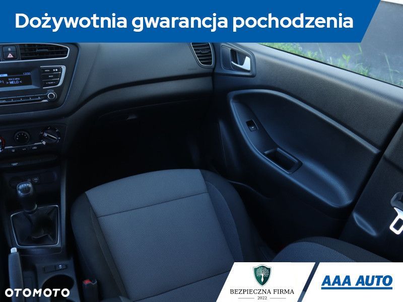 Hyundai i20 - 10
