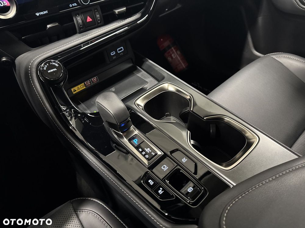 Lexus NX 350h Prestige AWD - 27