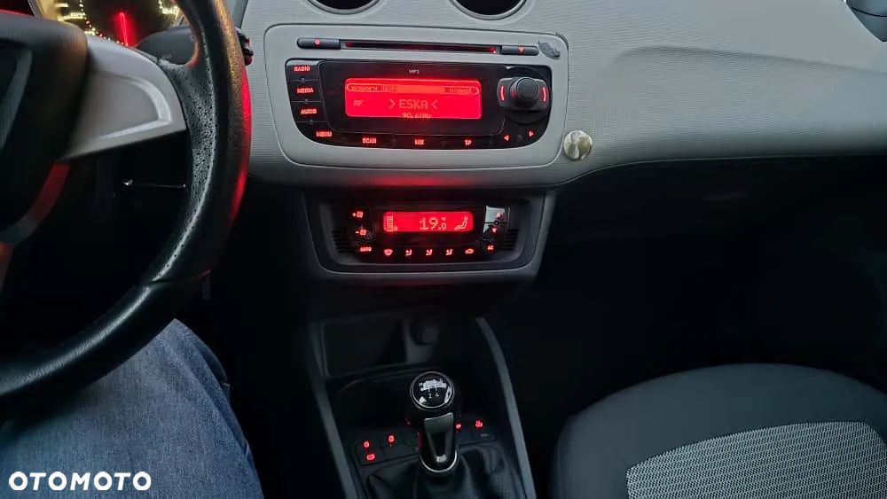 Seat Ibiza SC 1.4 16V Style - 17