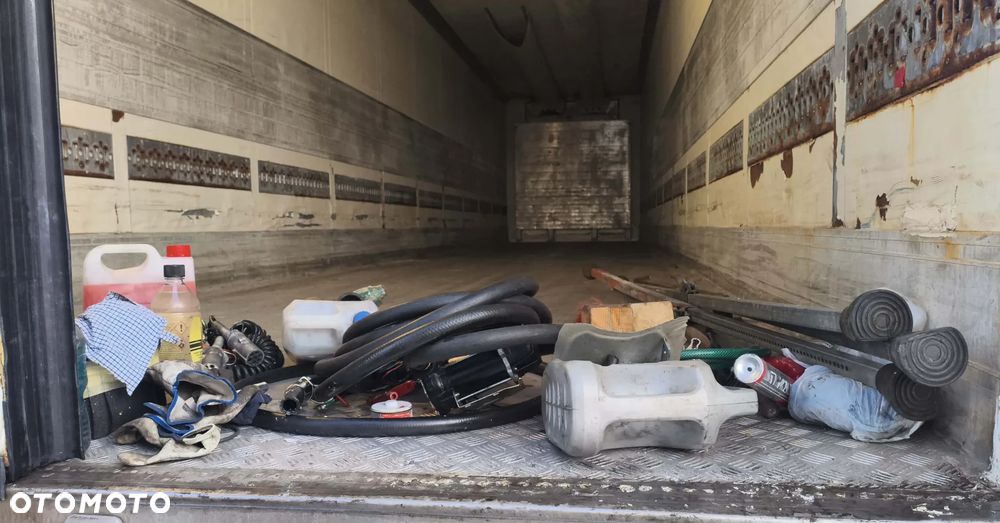 Schmitz Cargobull - 24