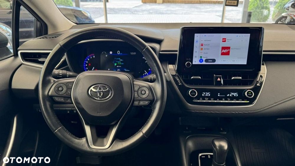 Toyota Corolla - 28