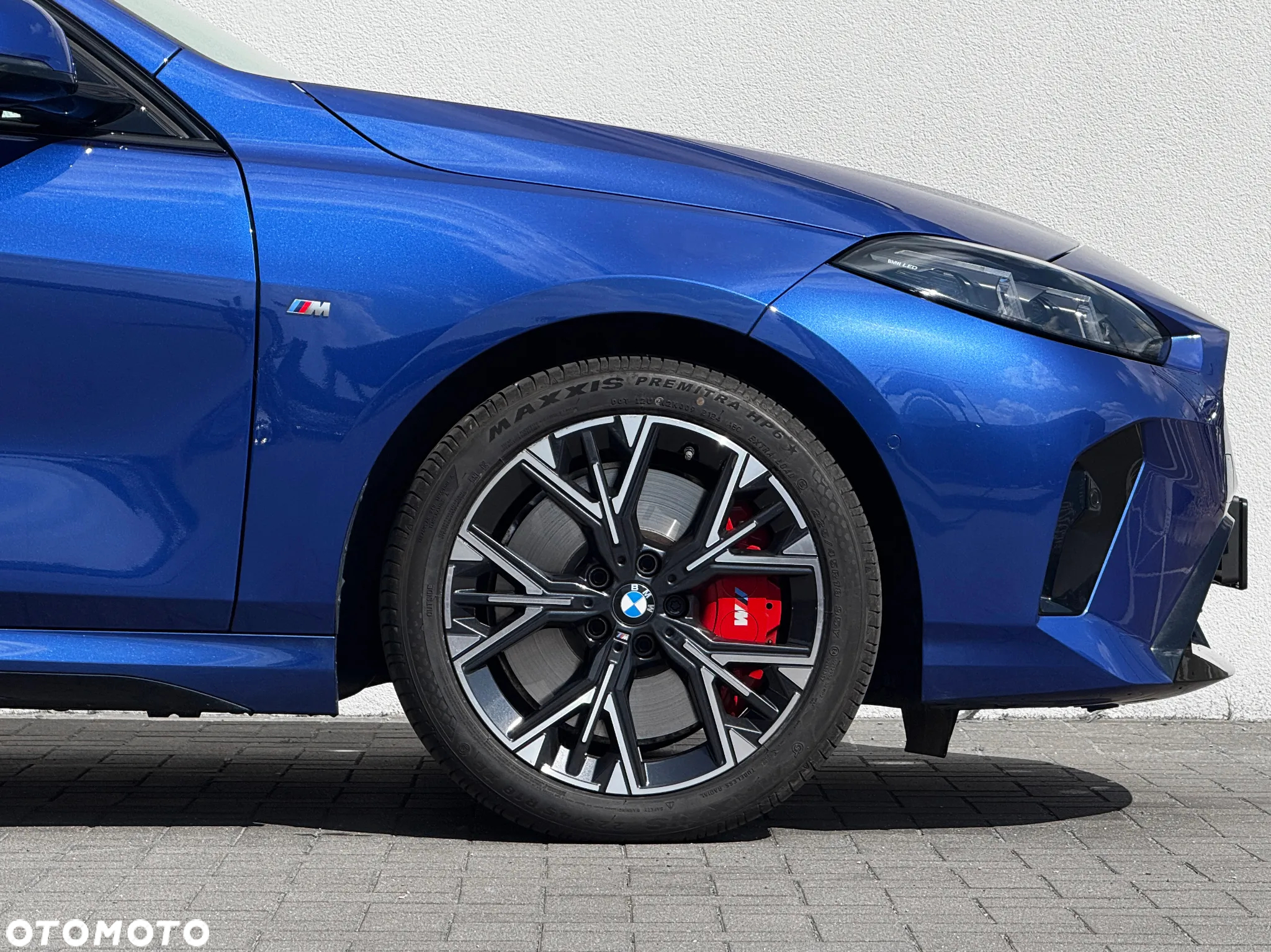 BMW Seria 1 120 mHEV - 9