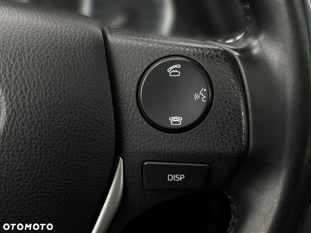 Toyota Auris 1.6 Premium - 18