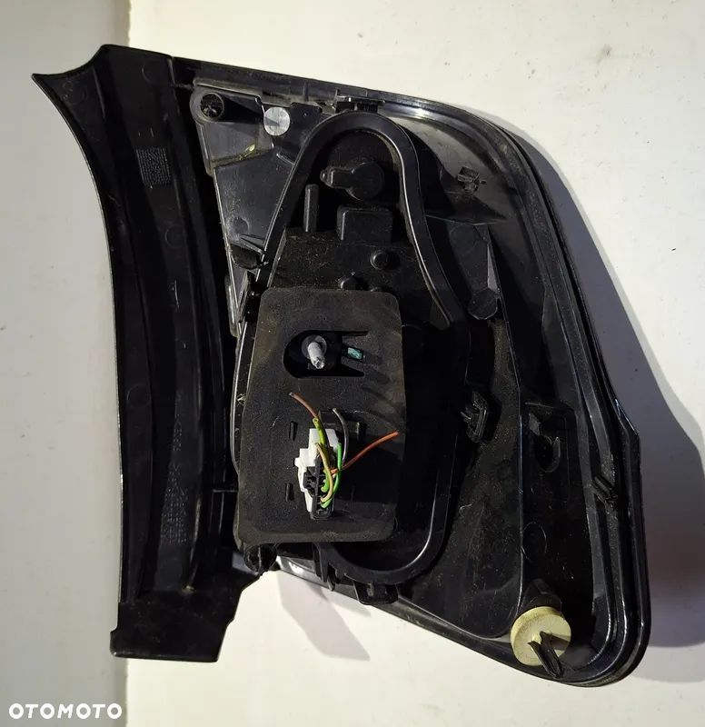 CITROEN C3 II 09- LAMPA LEWY TYŁ TYLNA - 3