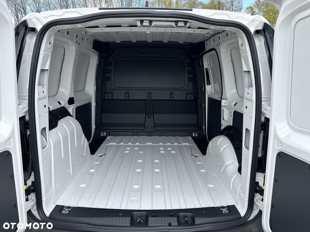 Volkswagen Caddy - 17