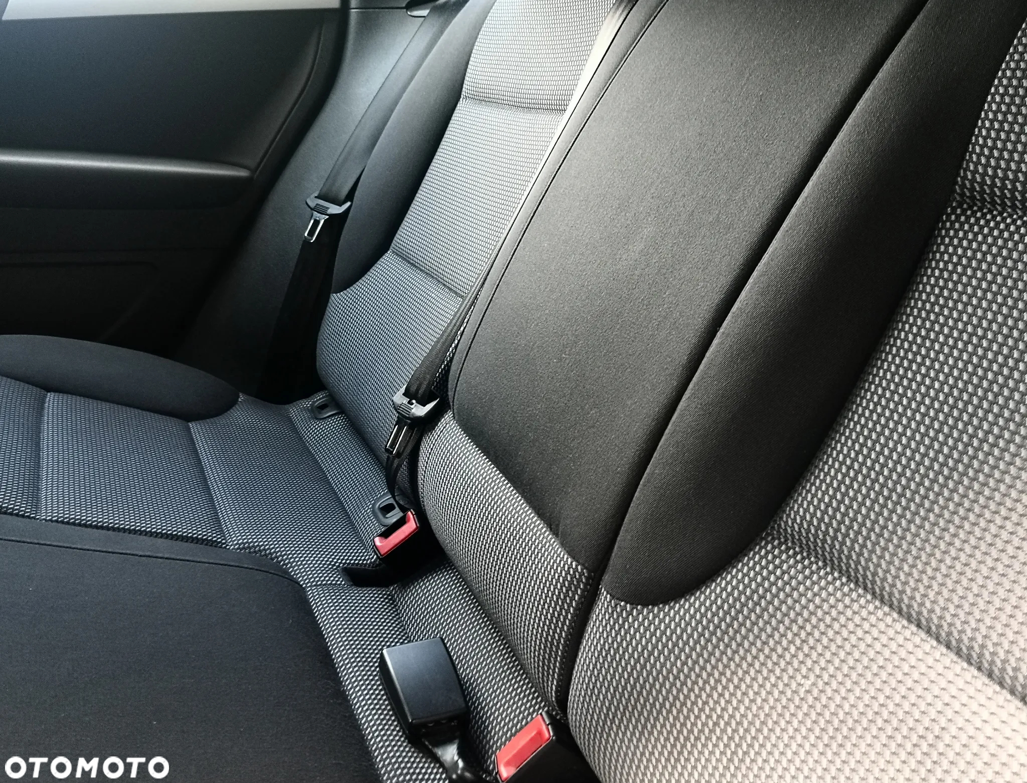Audi A3 2.0 TDI DPF Attraction S tronic - 5