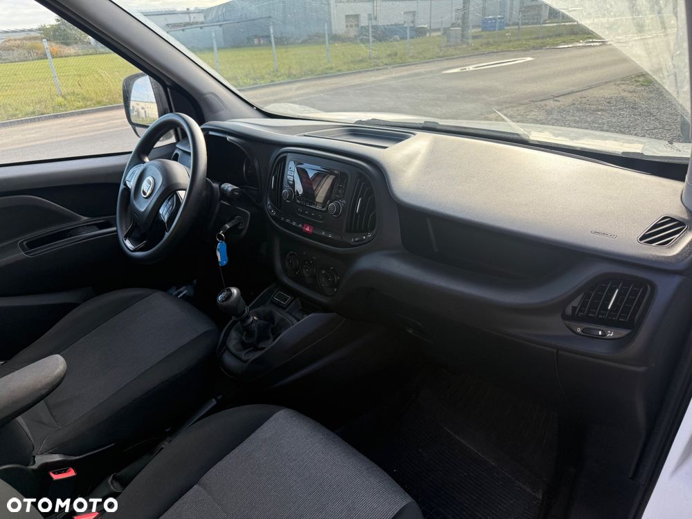 Fiat DOBLO L1H1, gwarancja, 1.6-105km,serwisowany, klima,tempomat, czujniki pdc - 8