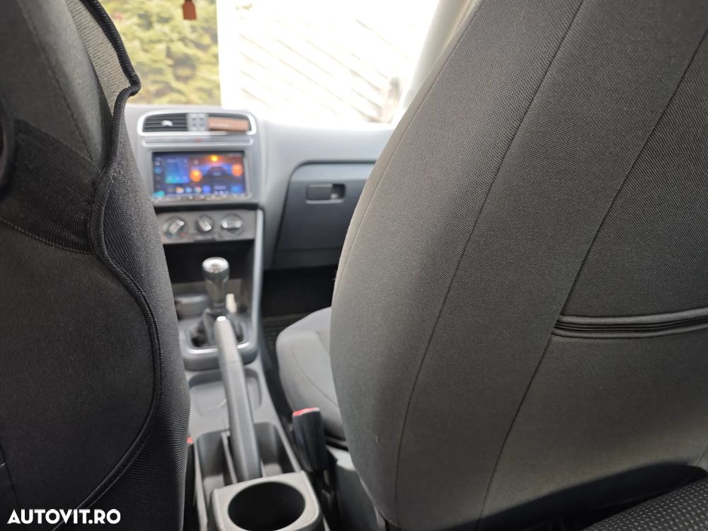 Volkswagen Polo - 6