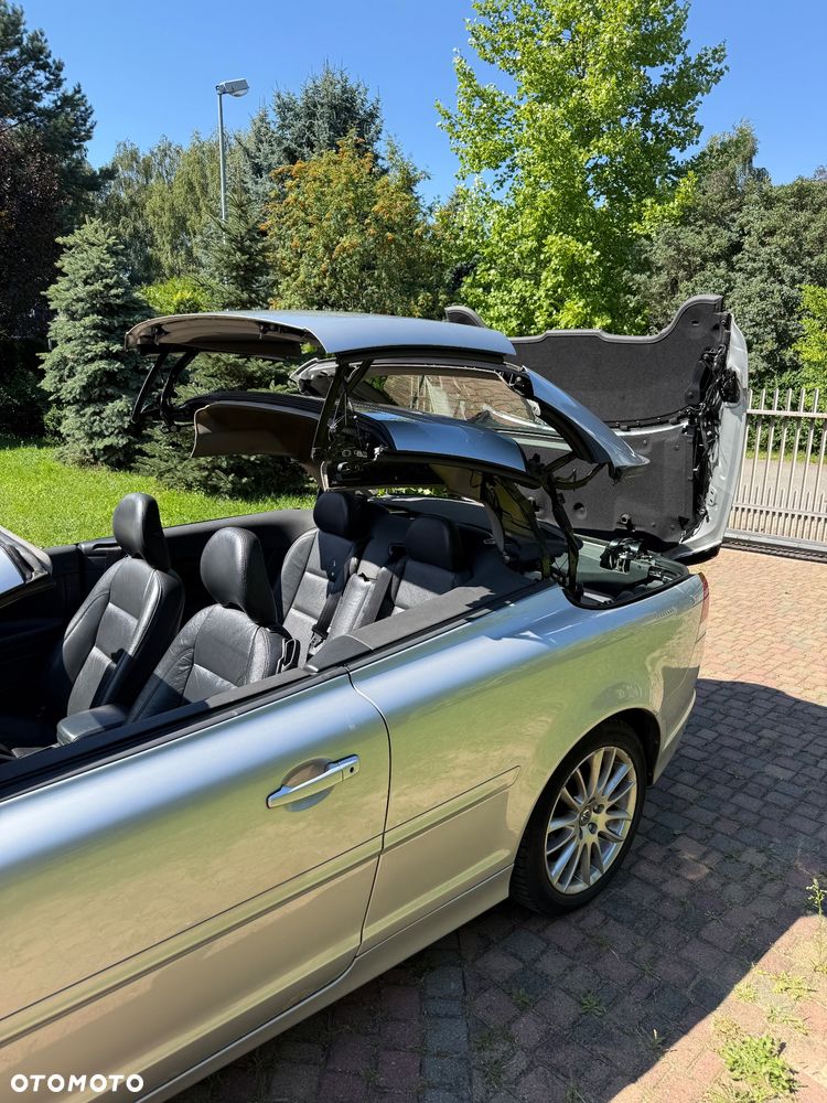 Volvo C70 T5 Summum - 25