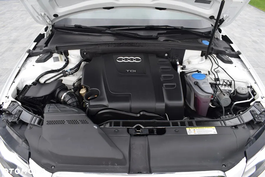 Audi A4 Avant 2.0 TDI DPF quattro S line Sportpaket (plus) - 23