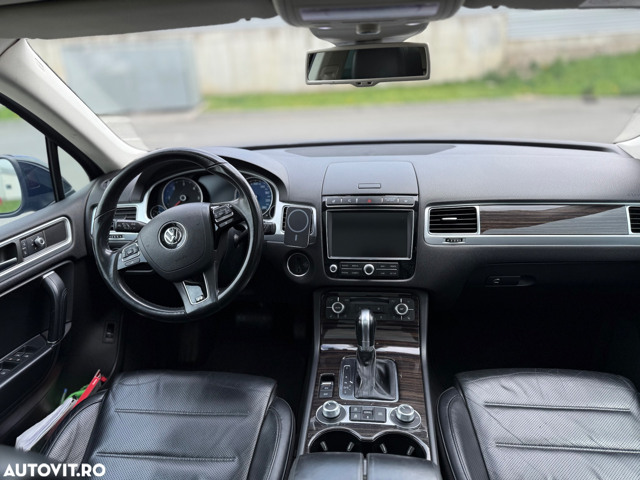 Volkswagen Touareg - 5