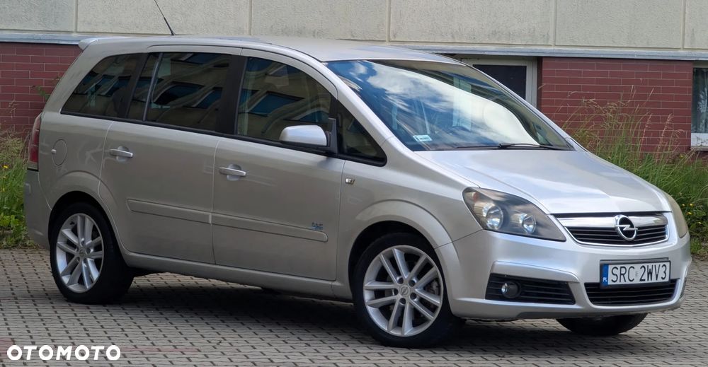 Opel Zafira 1.9 CDTI Sport - 14